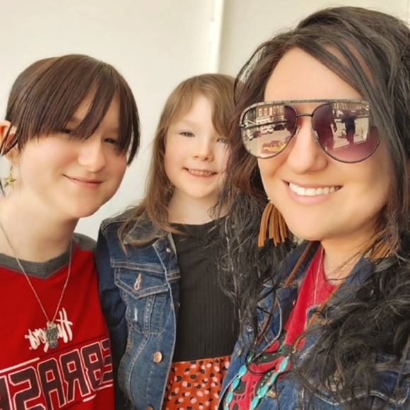 Meet your Posher, Jill - Picture 1 of 1